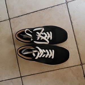 Beautiful Tory Burch Sneakers